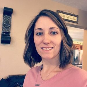 Meet your Posher, Whitney